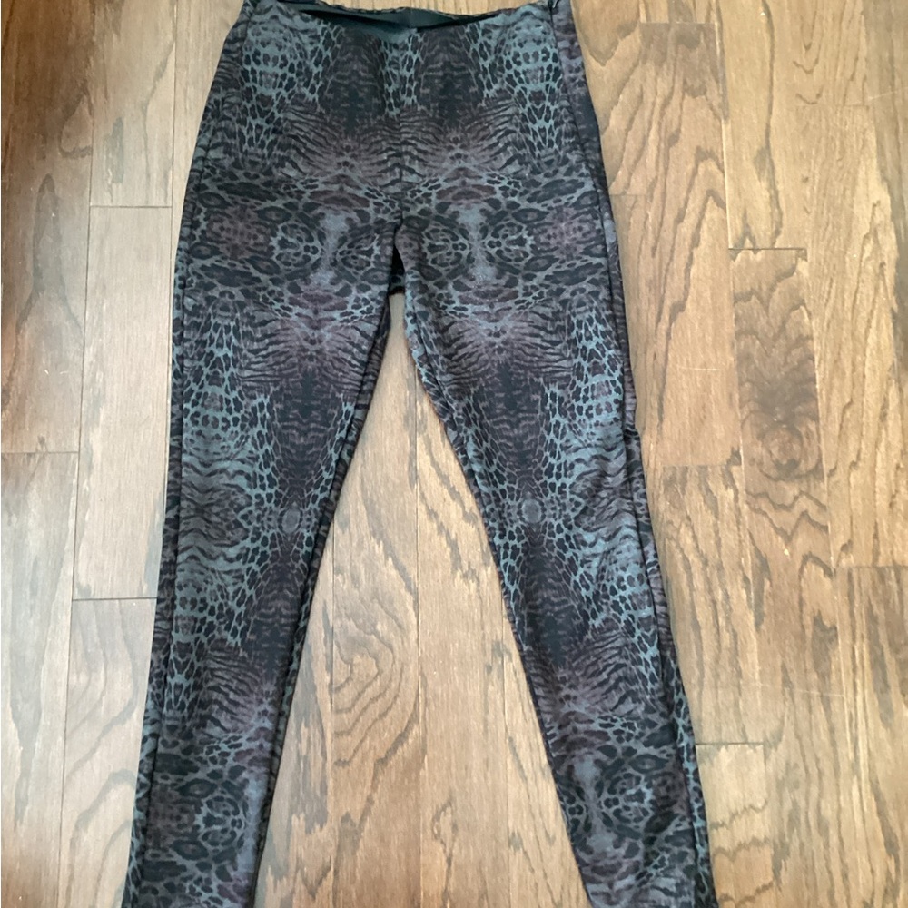 Animal Print Leggings with Side Zip